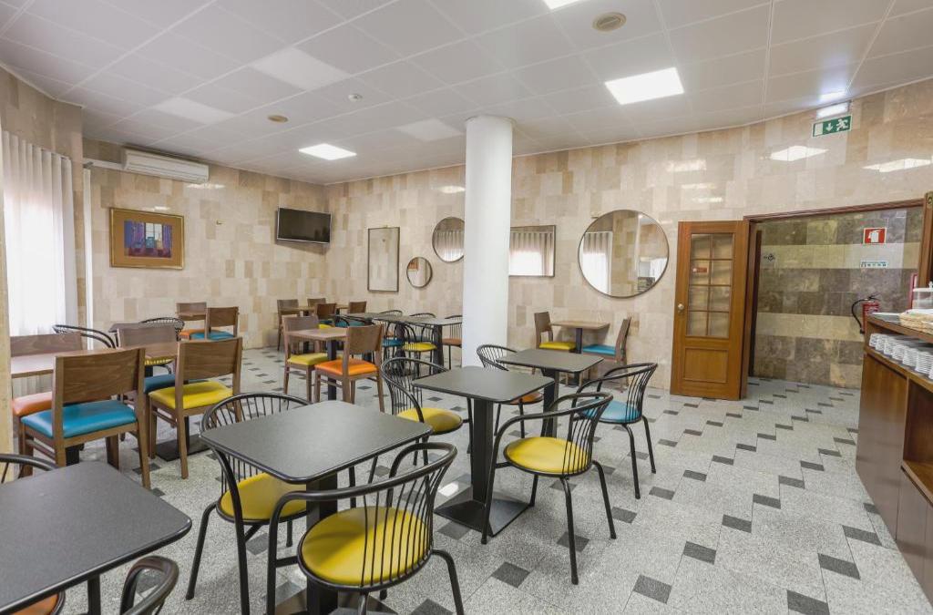 Hotel Arangues