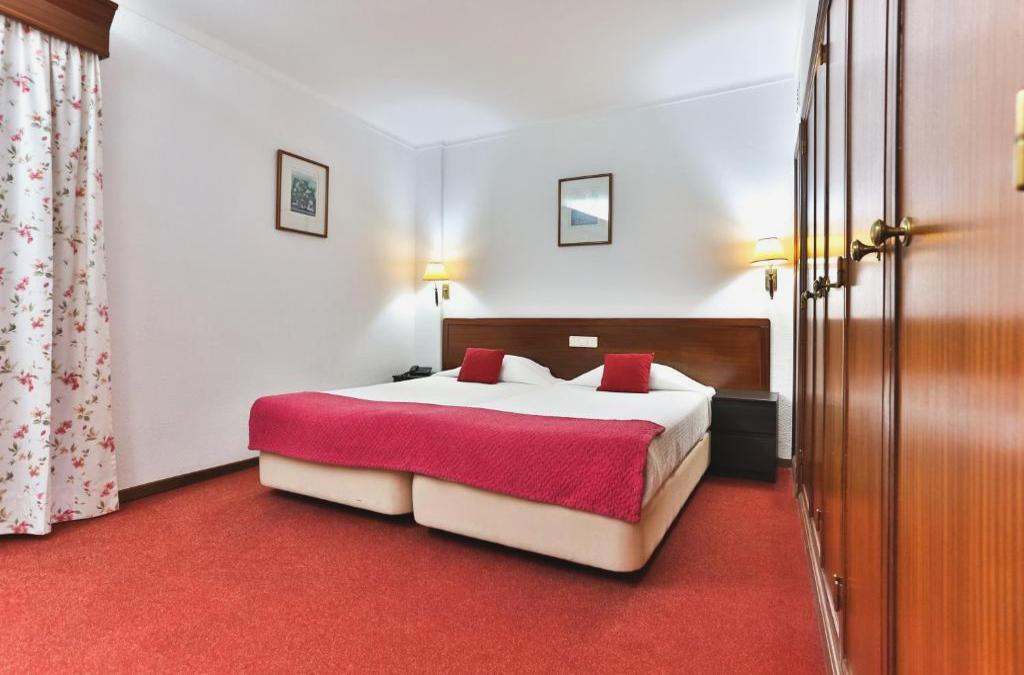Hotel Arangues