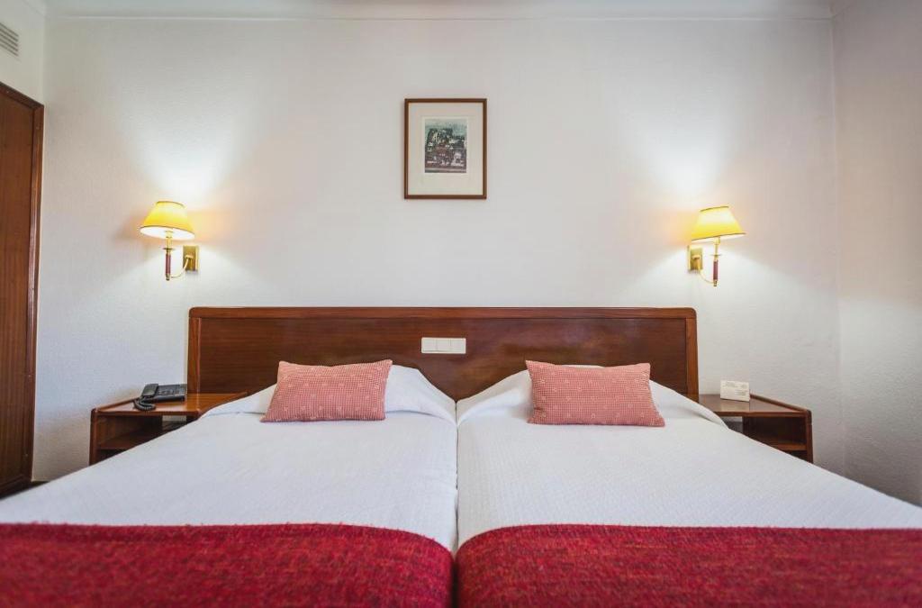 Hotel Arangues