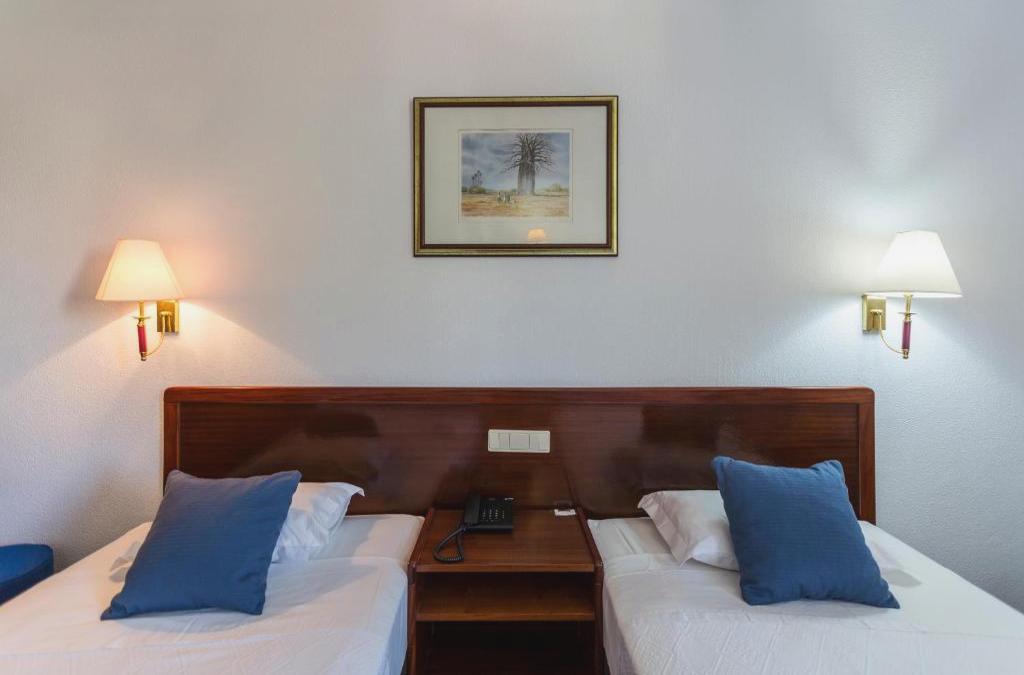 Hotel Arangues