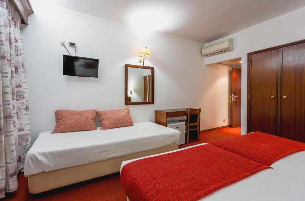 Hotel Arangues