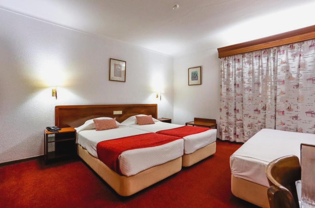 Hotel Arangues