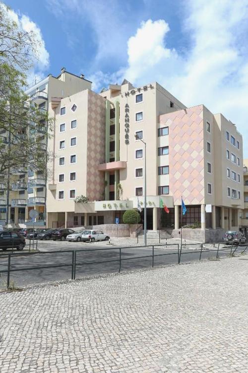 Hotel Arangues