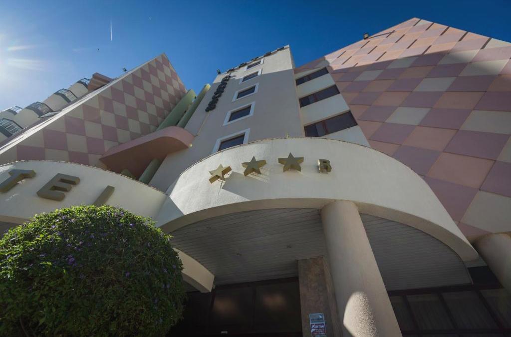 Hotel Arangues