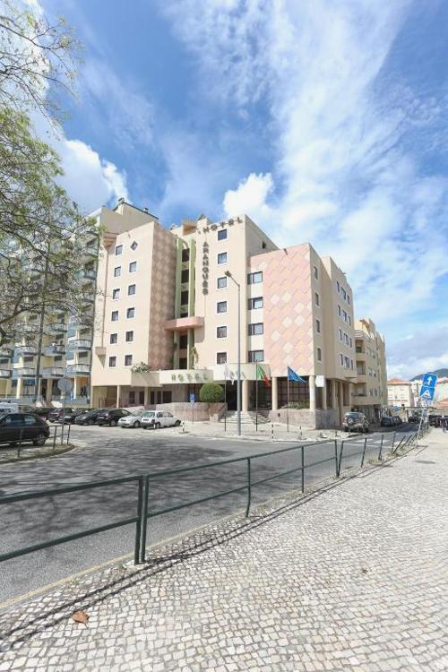 Hotel Arangues