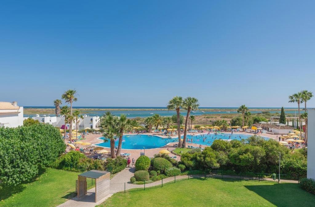 Tu refugio en el Algarve: La escapada que mereces en Cabanas de Tavira - Golden Club Cabanas